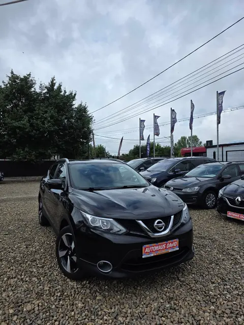 Nissan Qashqai 2016 Euro 6 4x2 Manual Panoramic