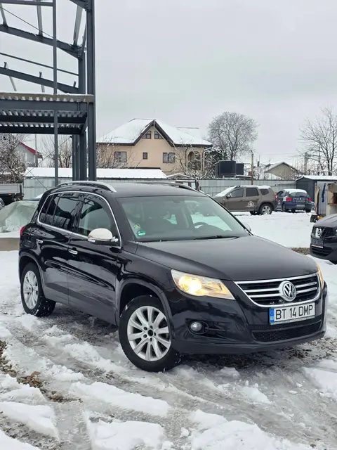 Volkswagen Tiguan 2008 • Diesel • Manuală
