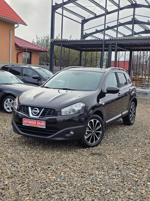 Nissan Qashqai 2012 • Diesel • Manuală